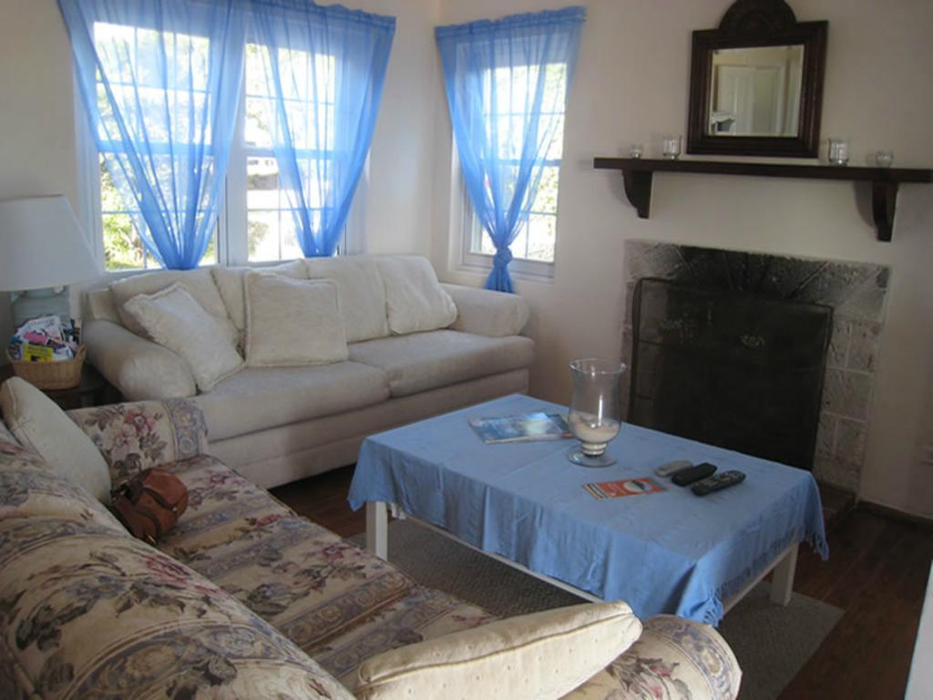 Grape Bay Cottages Mount Pleasant Zimmer foto